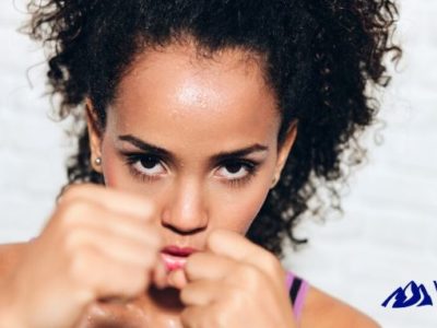 Woman Ready to Fight - Five Common Crimes to Know This Holiday Season